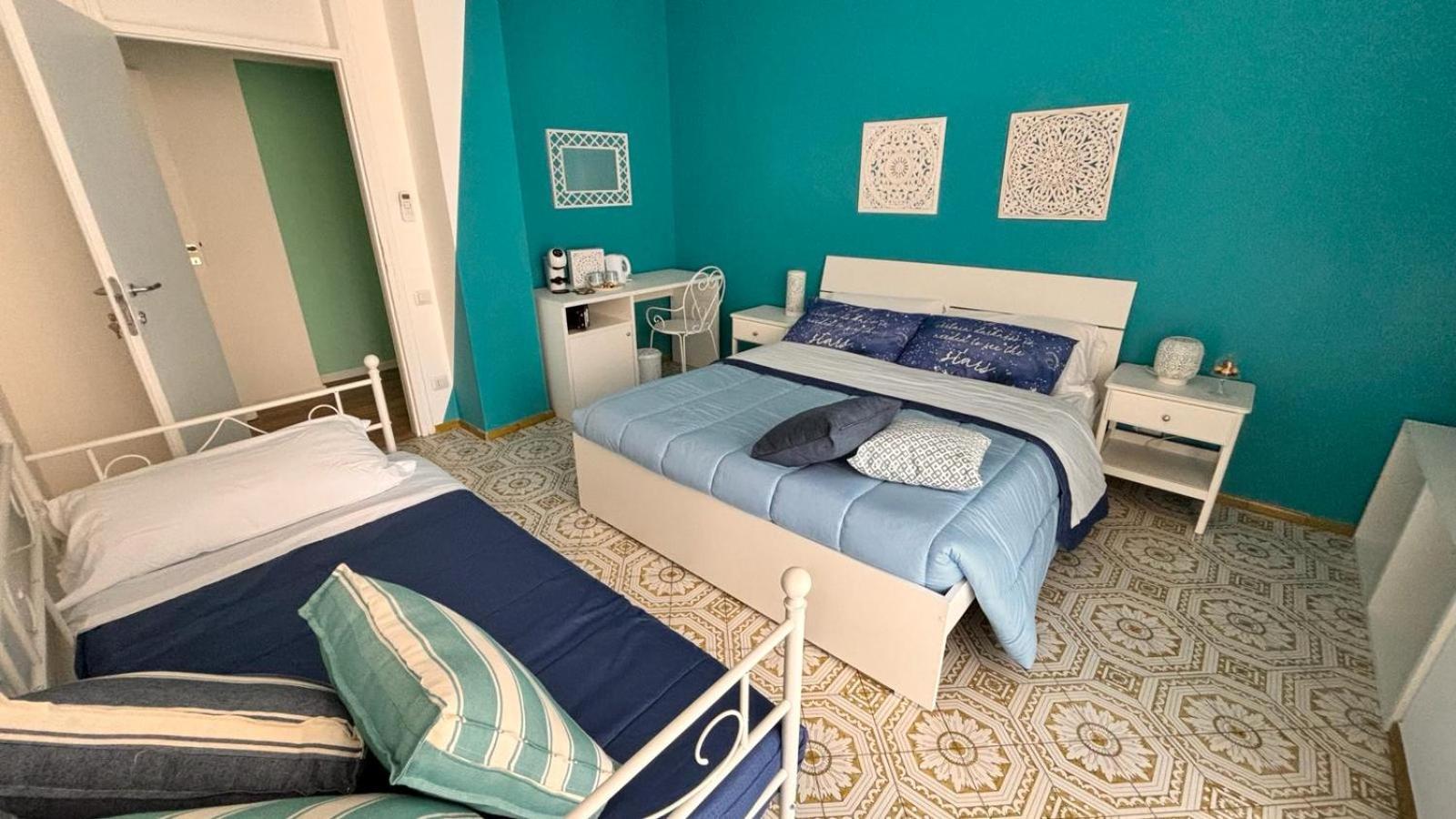 Reginella Guest House Salerno Exteriér fotografie